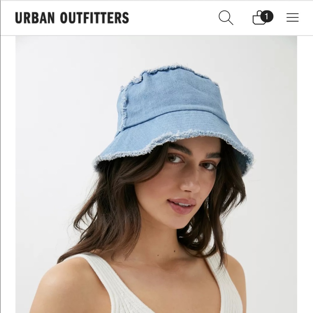 NWT - UO Denim Bucket Hat